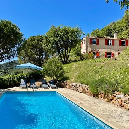 Villa St Arnoux *